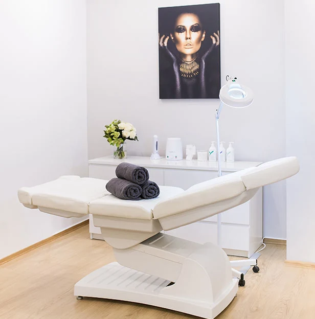Behandlingsrommet hos Skin Coach i Strandgaten 6